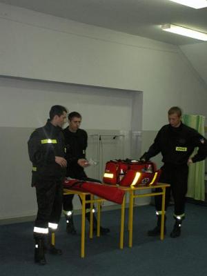 wizyta OSP W-G w gimnazjum