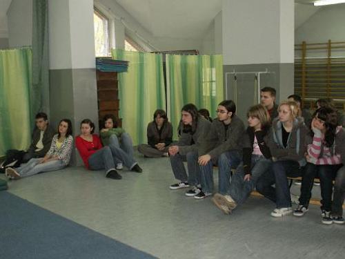 wizyta OSP W-G w gimnazjum